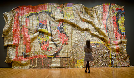 Gravity and Grace: Monumental Works by El Anatsui