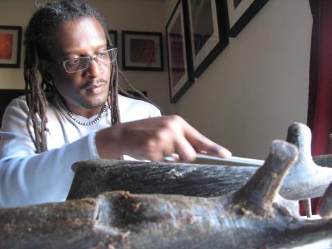 Sudanese Activist Artist Breaks Down Borders